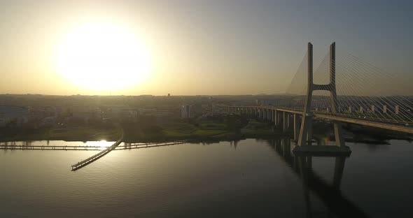 Ponte Vasco da Gama e Parque das Nações alt