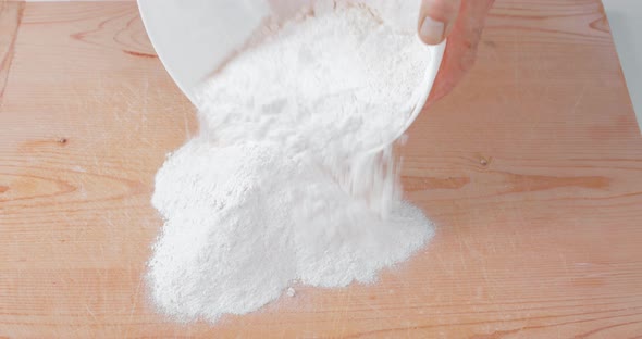 Homemade Pasta Pour the Flour on the Table alt