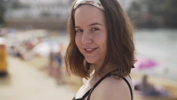 Young and gorgeous girl modeling with great pleasure for her boyfriend . alt