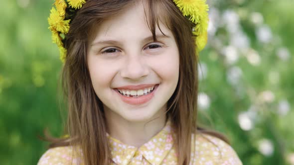 Portrait of Happy Face Teen Girl Open Her Eyes