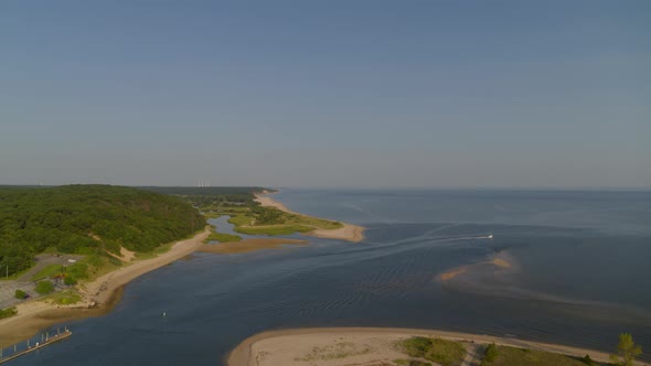 Sandy Shores on Smithtown Bay Long Island Forward Aerial Pan alt