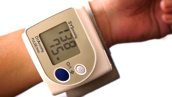 Blood pressure monitor alt