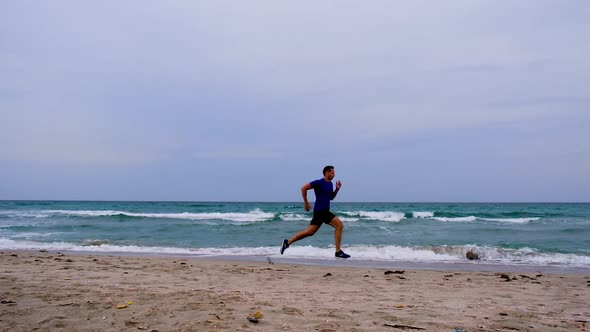 slow motion man athlete running 