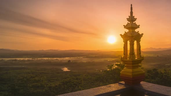 Morning mist from the viewpoint. alt