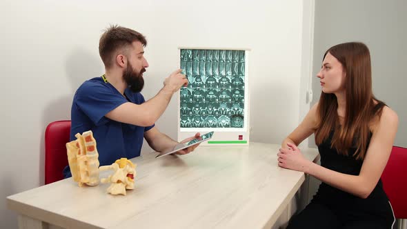 Woman Listening Medical Worker Therapist Counsellor Pediatrician Visiting alt