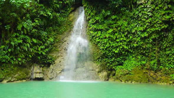 Beautiful Tropical Waterfall Philippines Cebu alt