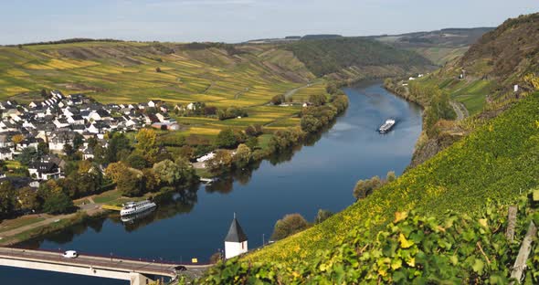 River Background Video Footage - Time Lapse Video Of A Grass Field alt