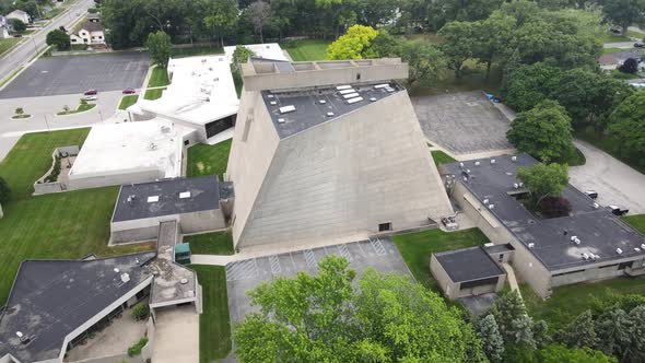 High pan motion on a stormy cloudy day. alt