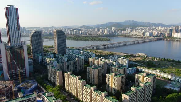 Seoul Yeongdeungpo Gu Yeouido Building Apartment Han River Park