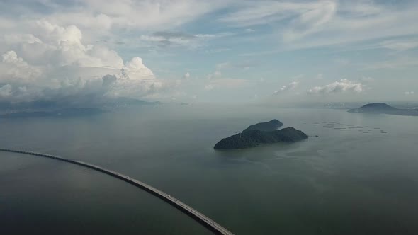 Aerial Penang Second Bridge (Sultan Abdul Halim Muadzam Shah Bridge) alt