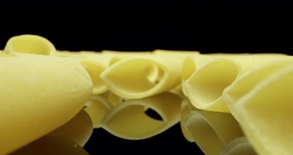 Pene Pasta macro alt