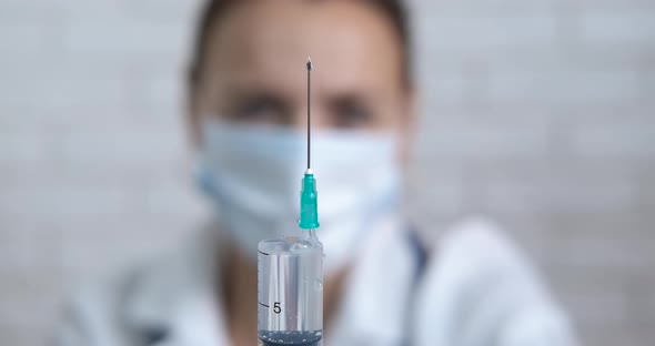 Science Test with Syringe alt