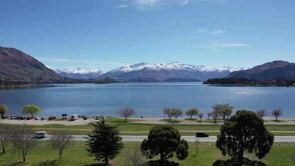 Wanaka Lake Side