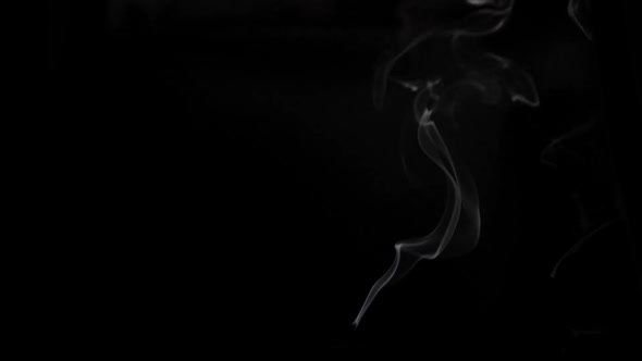 Realistic Smoke Effect floating in the air. Fog, vapour, Smoke cloud, smoke particles alt