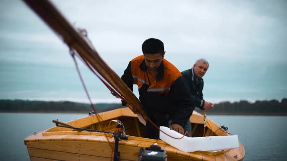 Sailboat in River with Mast alt