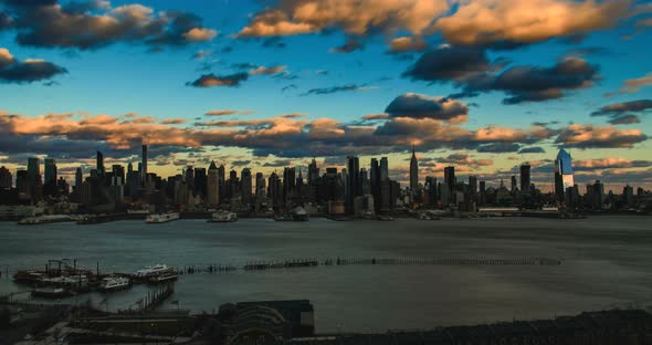 New York City Skyline With Moving Clouds 02