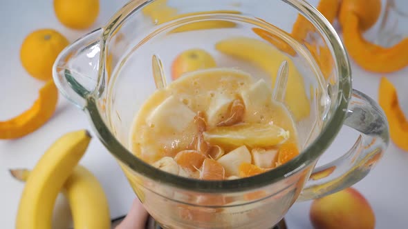 Fruit Smoothie Blended in Blender alt