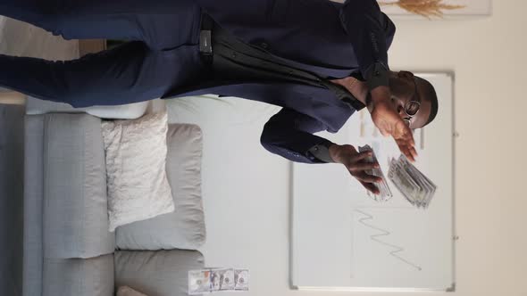 Rich Businessman Corporate Earn Dollar Money Bills alt