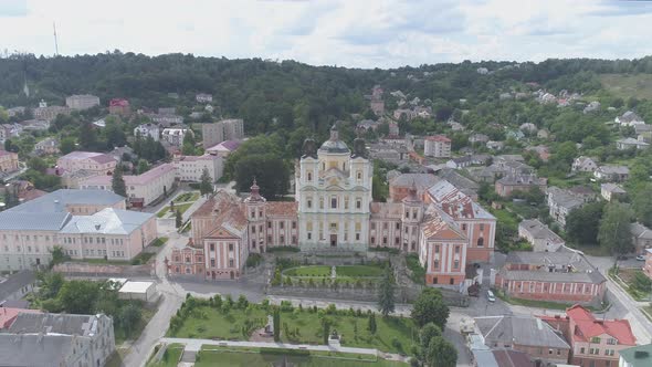 Aerial of Kremenet, with the Church of the Holy Trinity alt