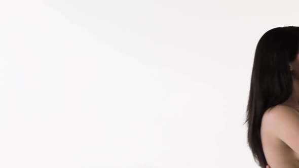 Nude couple kissing alt