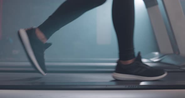 sneakers for walking on treadmill