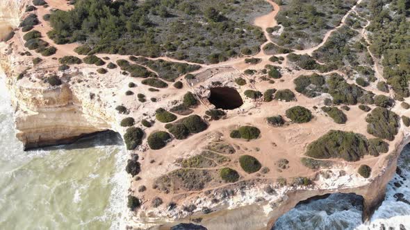Benagil Cave, Atlantic sea waves washing on the cliffs, Lagoa, Algarve, Portugal alt