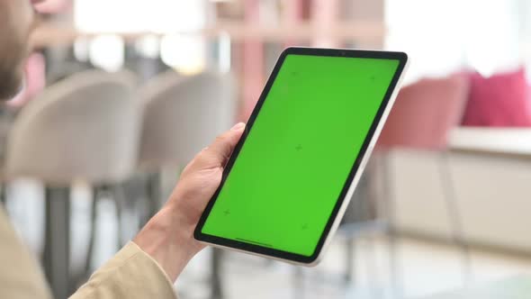 Digital Tablet with Green Screen alt