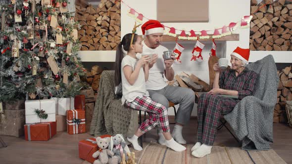 Cozy Scene on Christmas Eve alt