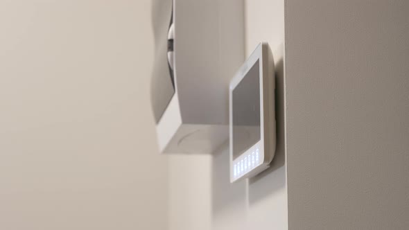 Apartment Video Intercom System Video Doorbell with Camera and Monitor alt