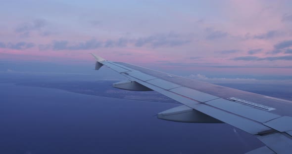 Sky at sunrise from a Plane alt