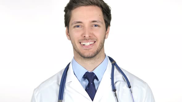 Portrait of Smiling Doctor Looking at Camera alt