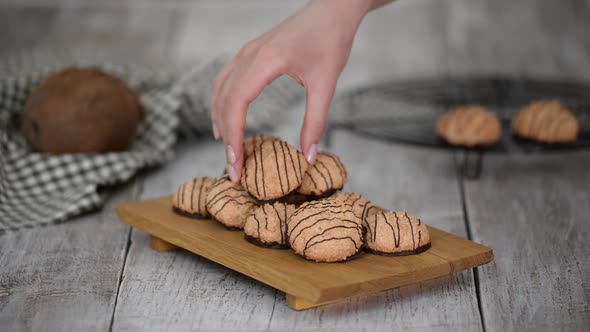 Delicious Coconut Cookies with Chocolate