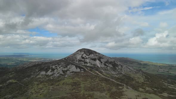 Approach Mountain coastline reveal behind