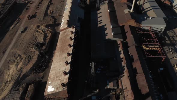 Rooftop of old rusty steel mill before demolition in Pueblo, Colorado, USA alt