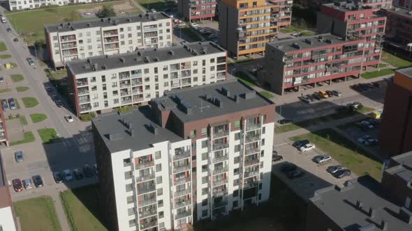 City District with Modern Homes alt