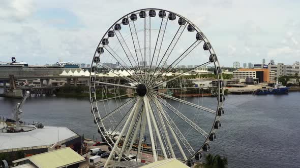 Aerial video Skyviews Miami ferris wheel at Bayside Marketplace, Stock ...