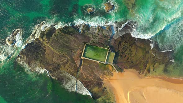 Mona Vale Australian Rock pool at sea side, Sydney, Northern Beaches