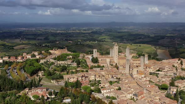 Aerial View of the Medieval Town of San Gimignano Tuscany Italy alt