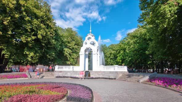 Mirror Stream or Glass Stream Timelapse Hyperlapse  the First Symbol of the City of Kharkov alt