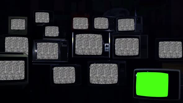 Retro TV with Green Screen and Multi Screen with Noise and Color Bars. alt