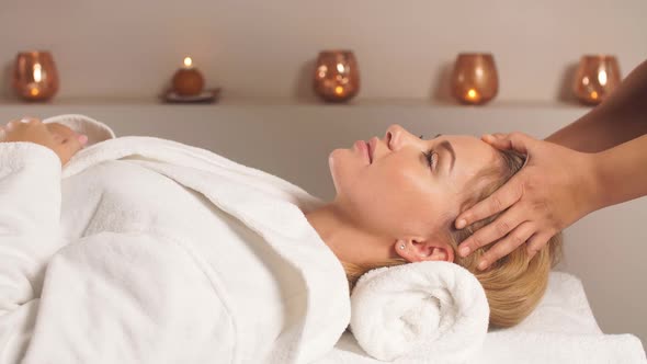 Effective Way To Slow Down the Aging Process alt