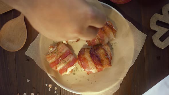 Flat Lay Shot: Chef Adds Chopped Dill To the Roasted Rolls with Chicken, Cooked Meat, the Cook alt