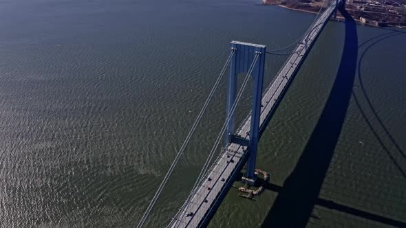 Verrazano Narrows Bridge alt