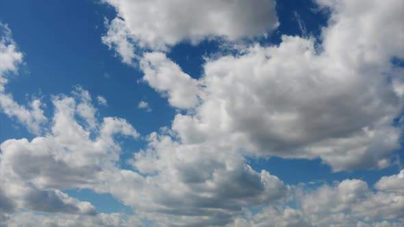 Qualitative Time Lapse of Blue Sky and Clouds
