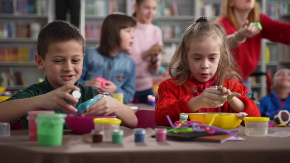 Group of Kids with Disabilities at Master Class alt