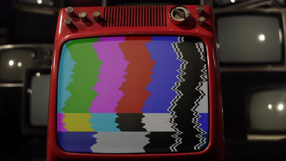 Retro TV with Test Pattern Signal. Zoom In. 4K Version.