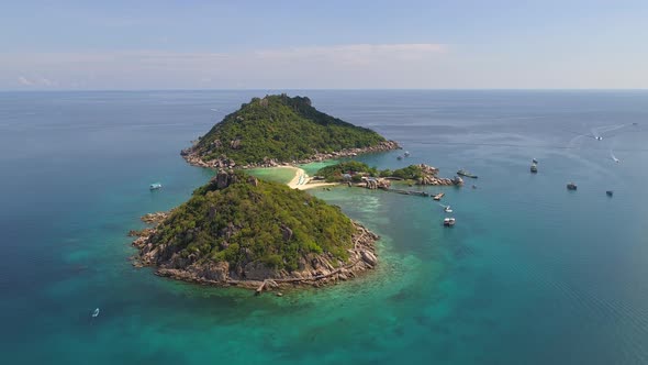 Twin Tropical Island alt