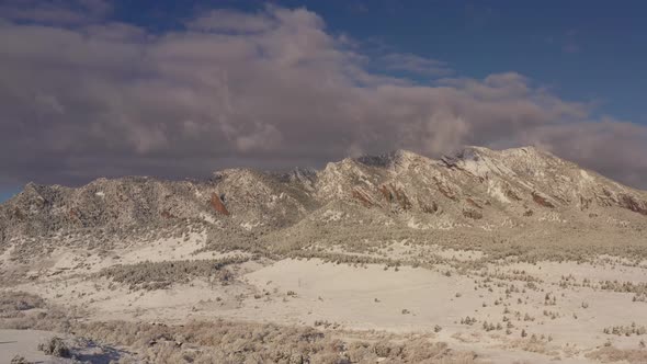 Aerial shot of the mountains near Boulder Colorado alt