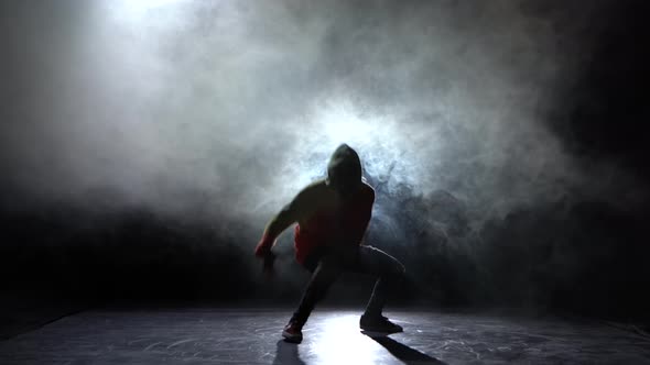 Dancing Man Young Talented Street Dancer Breakdancing Performing Various Freestyle Dance Moves Fit alt