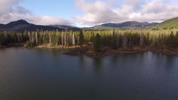 Aerial view of Sparks Lake, Oregon alt